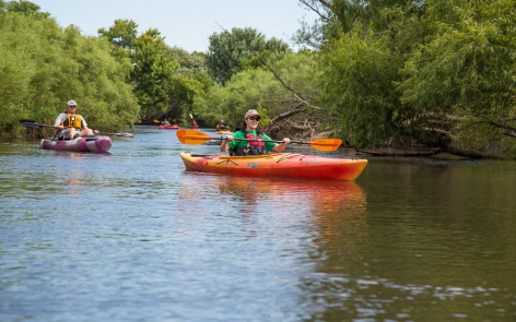 Famagogo, Kayaks the Winnebago River, Forest City, Iowa